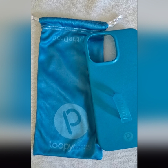 Loopy iPhone Pro Max 13 case - Picture 2 of 5